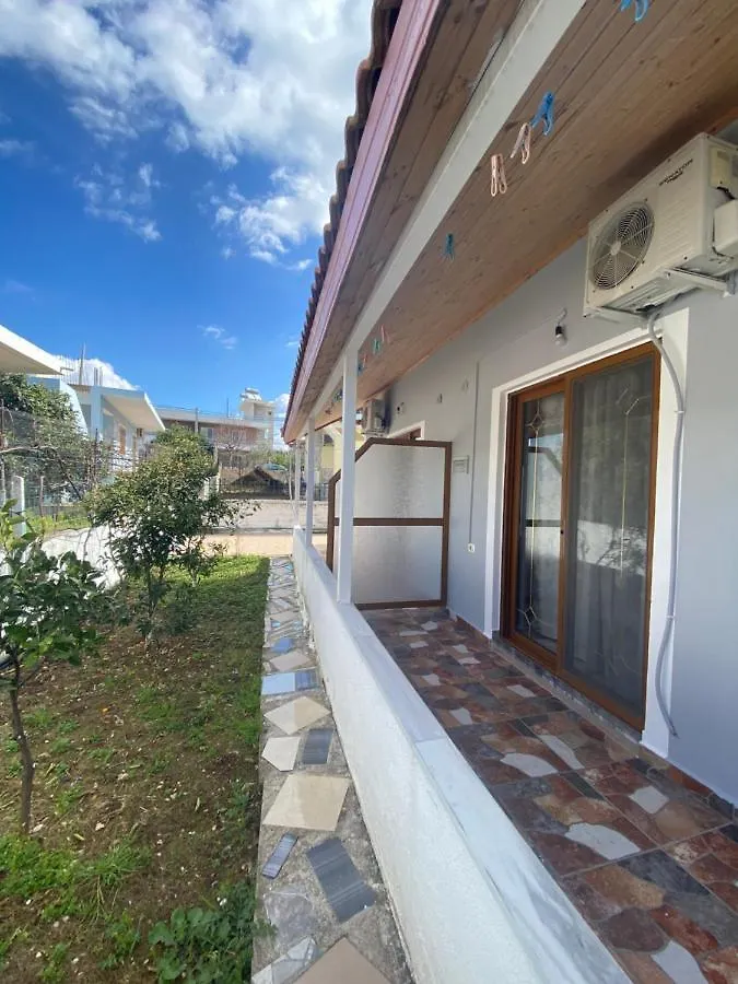 Eraldo Brahimi Apartaments Ksamil 0*,